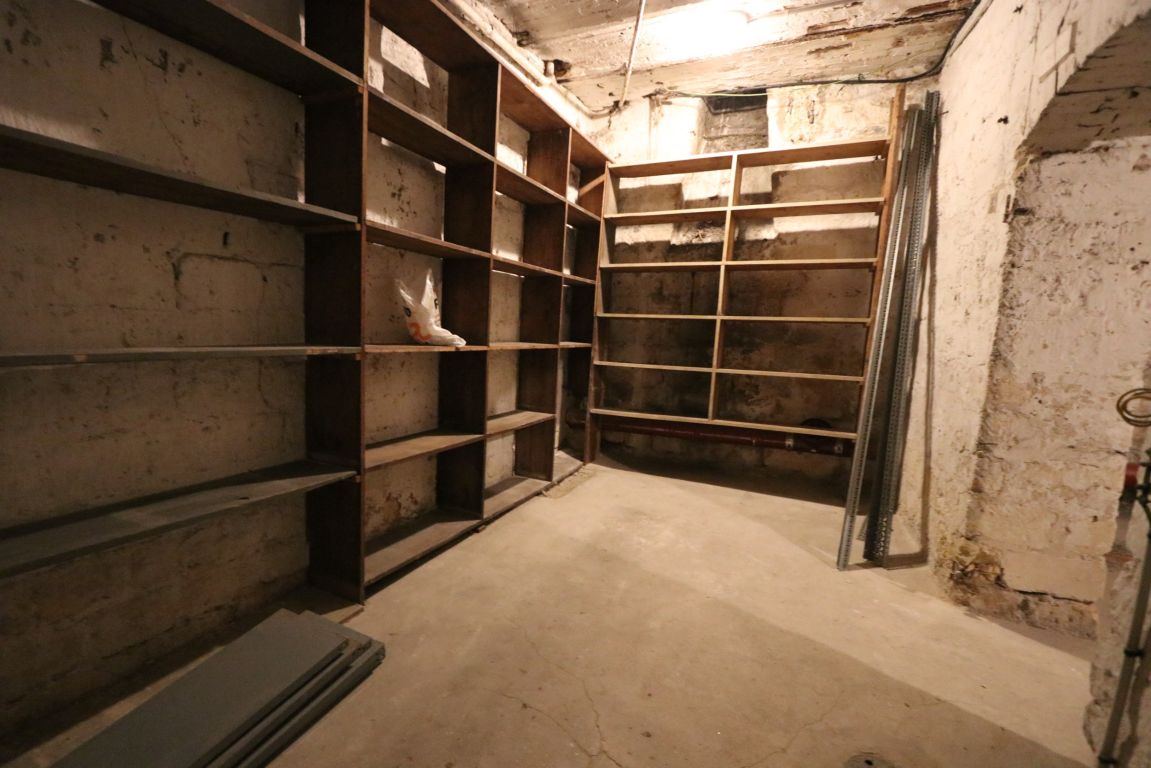 cellar 1 room for rent on PARIS (75008) cellar 1 room for rent on PARIS (75008)